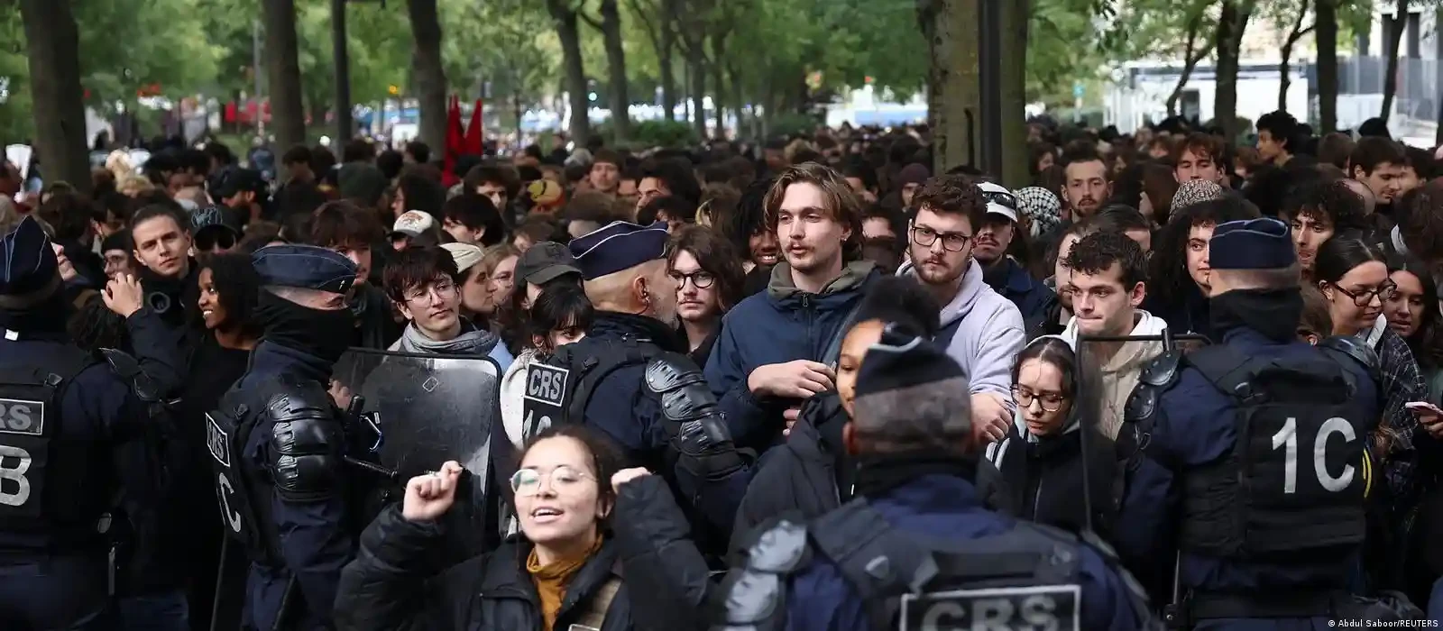 France Protests: 70,000 Police Deployed as Businesses Close