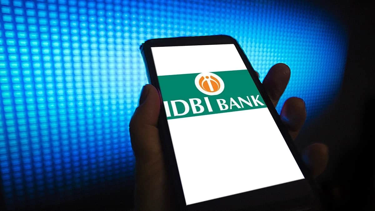 Cabinet Clears ₹52,878 Crore Sale of 60.72% IDBI Bank Stake to Fairfax, Deepening Prem Watsa's India Bet