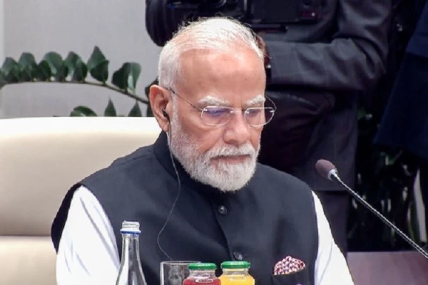 Fake PMO Official, Gunman Detained Ahead of PM Modi’s Mumbai Event