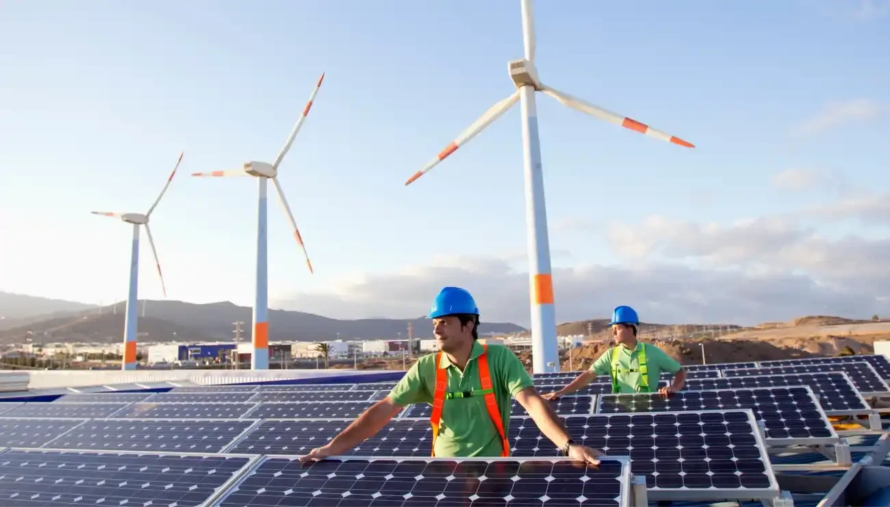 Renewable Energy Capacity Keeps Climbing, Even as Grid Integration Challenges Persist