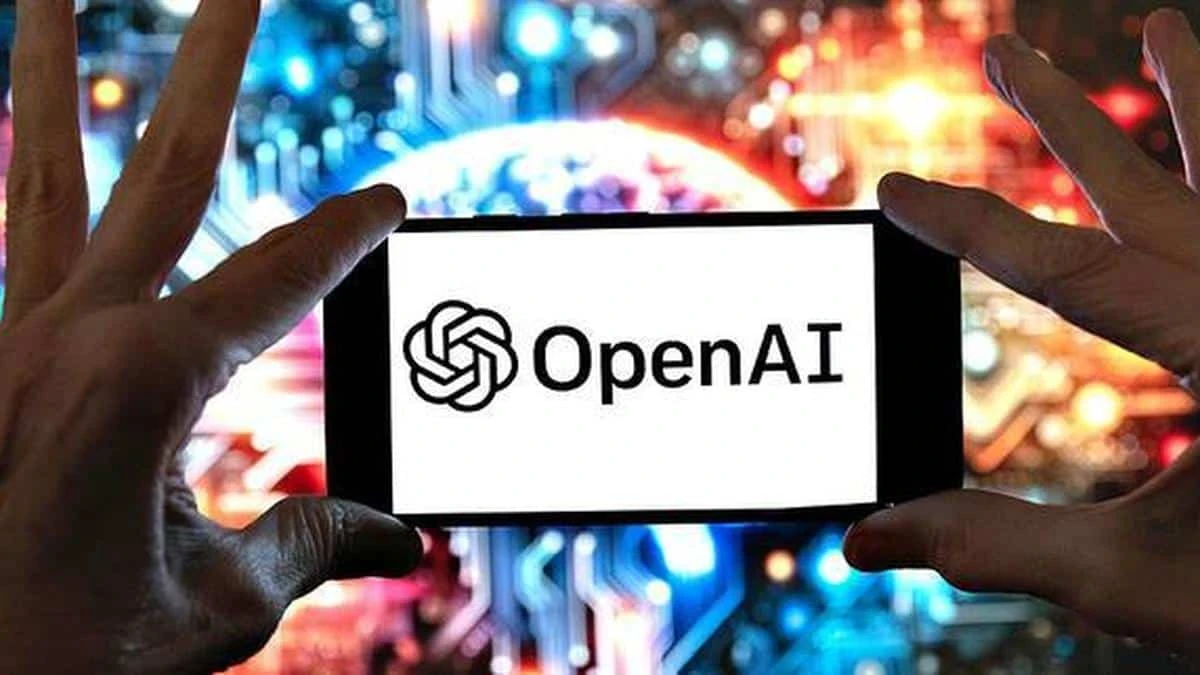 OpenAI Reportedly Halts GPT-6.1 Astra Over Safety Concerns While Launching GPT-6.1 Sol