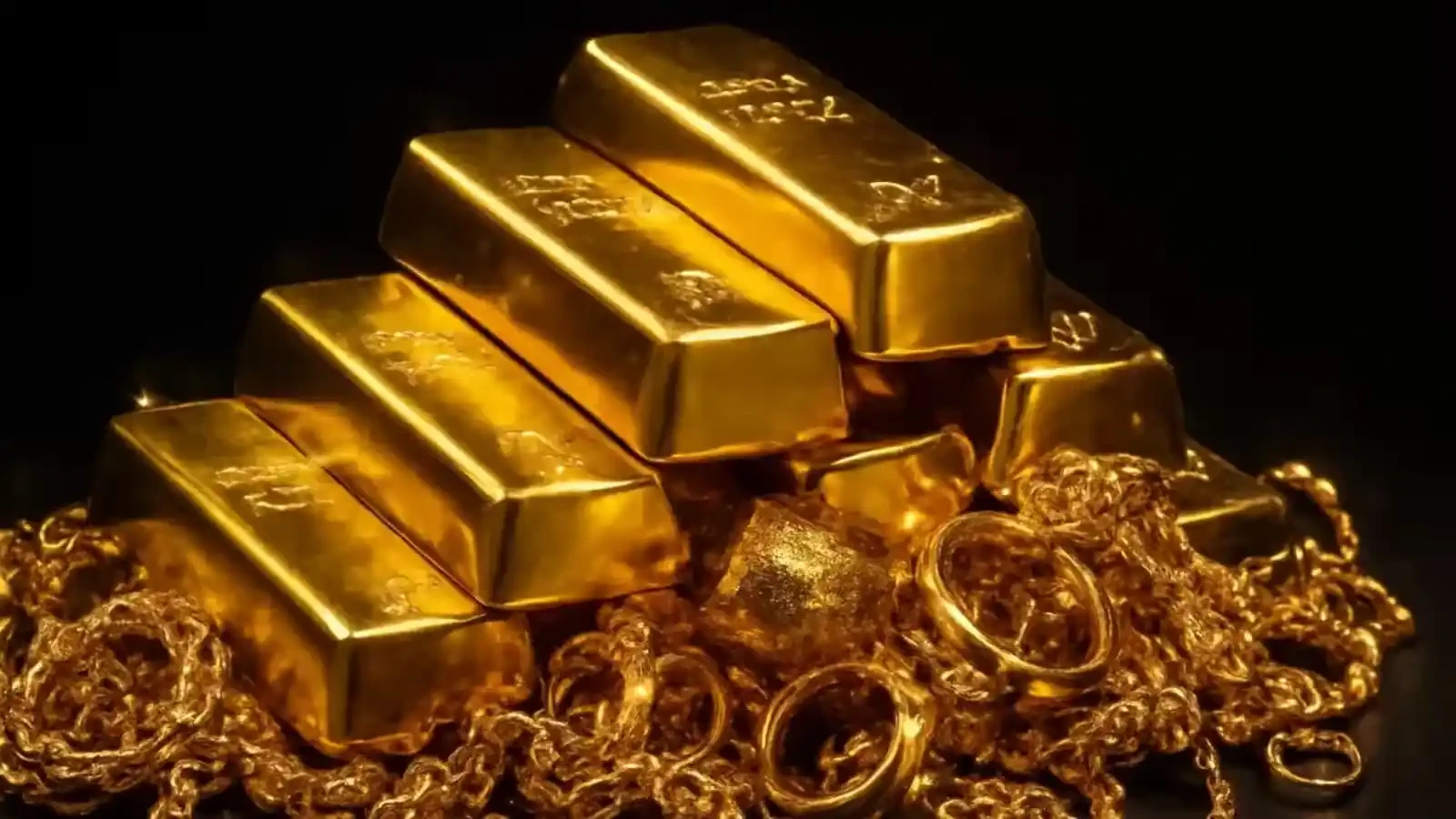 Why Has Gold Fallen From Its Record High Despite War? Gold Prices in 2026 Explained