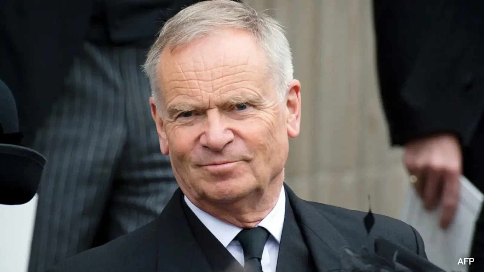 Jeffrey Archer: Bestselling Novelist, Politician, Books, Career and Legacy