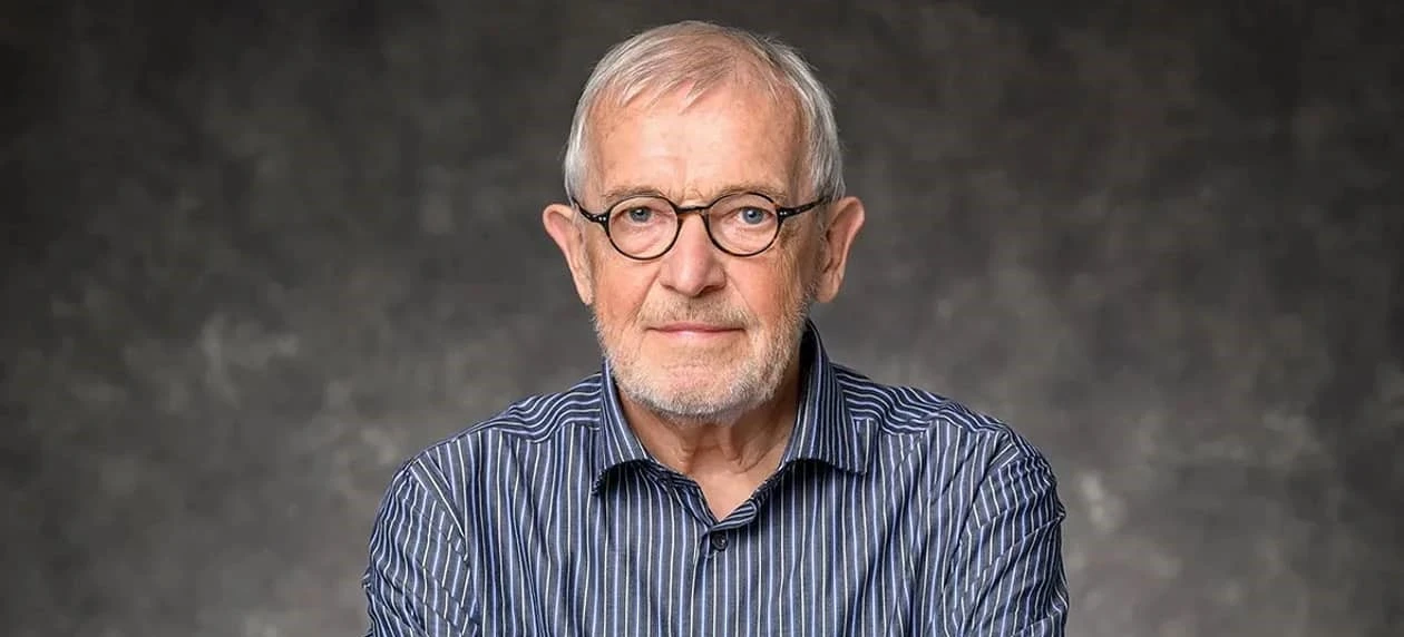 Nobel Prize in Physics 2026: Francis Halzen, IceCube and the Hunt for Cosmic Neutrinos