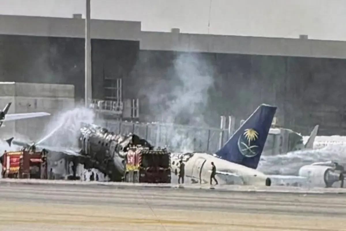 Riyadh Airport Attack: Air India, IndiGo Suspend Flights as Houthis Escalate Strikes